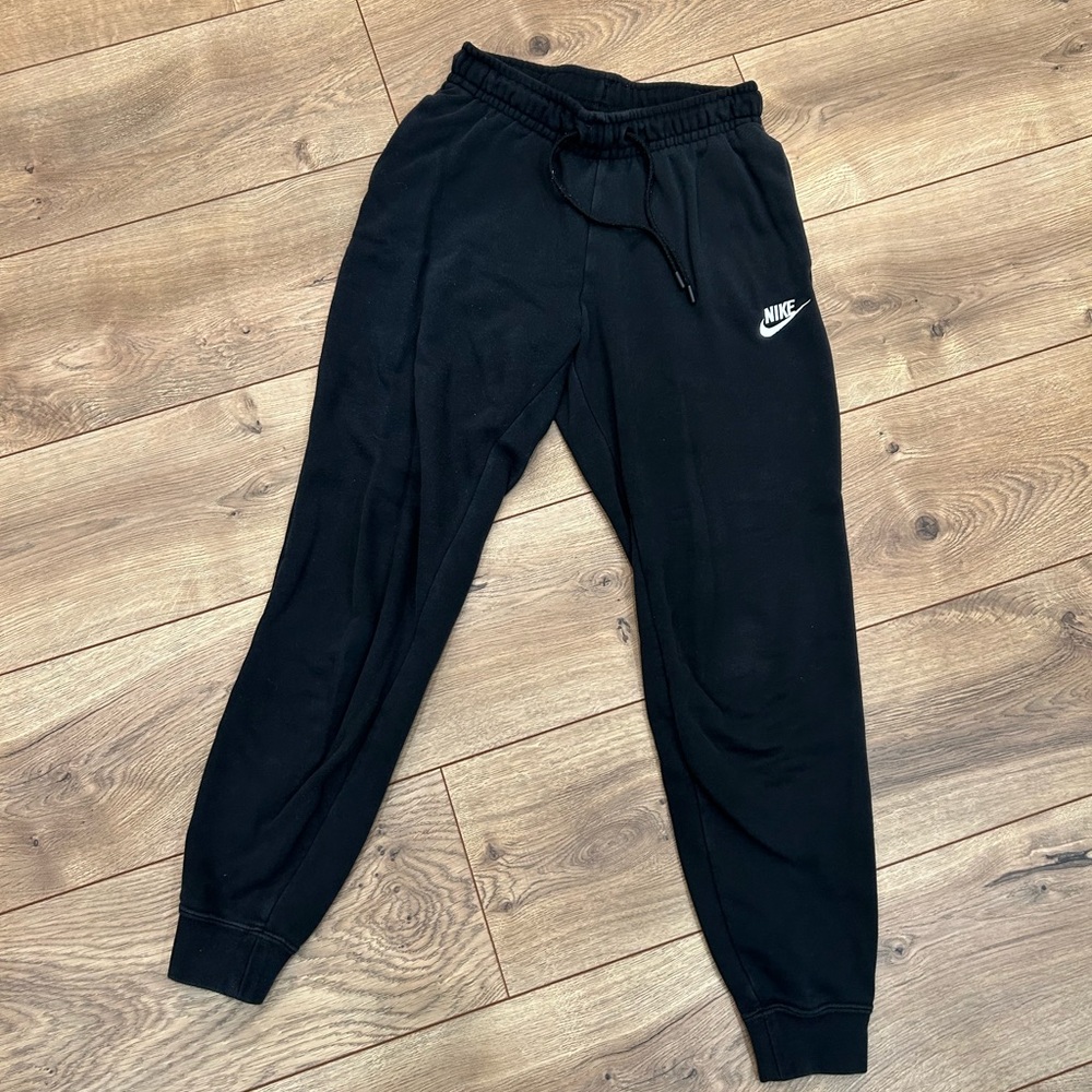 Women’s XS Nike Jogger Sweats